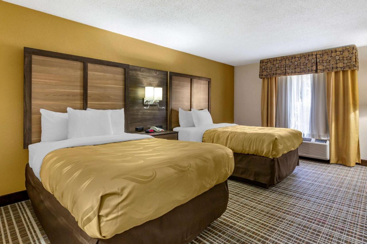 Quality Inn & Suites - Greensboro-High Point Ngoại thất bức ảnh