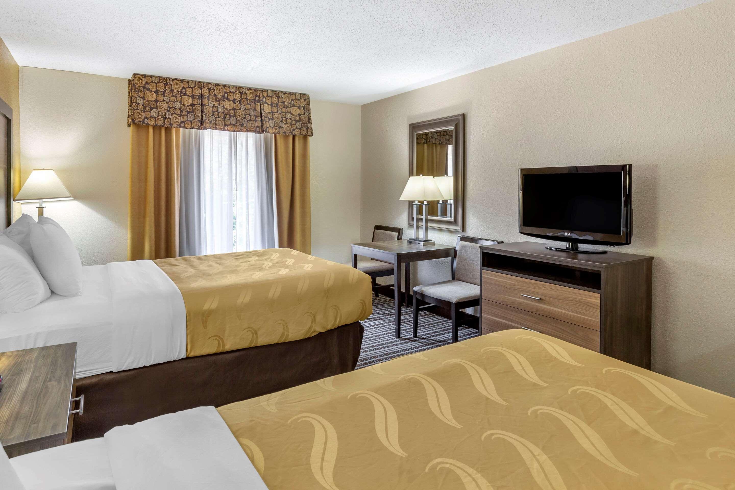 Quality Inn & Suites - Greensboro-High Point Ngoại thất bức ảnh