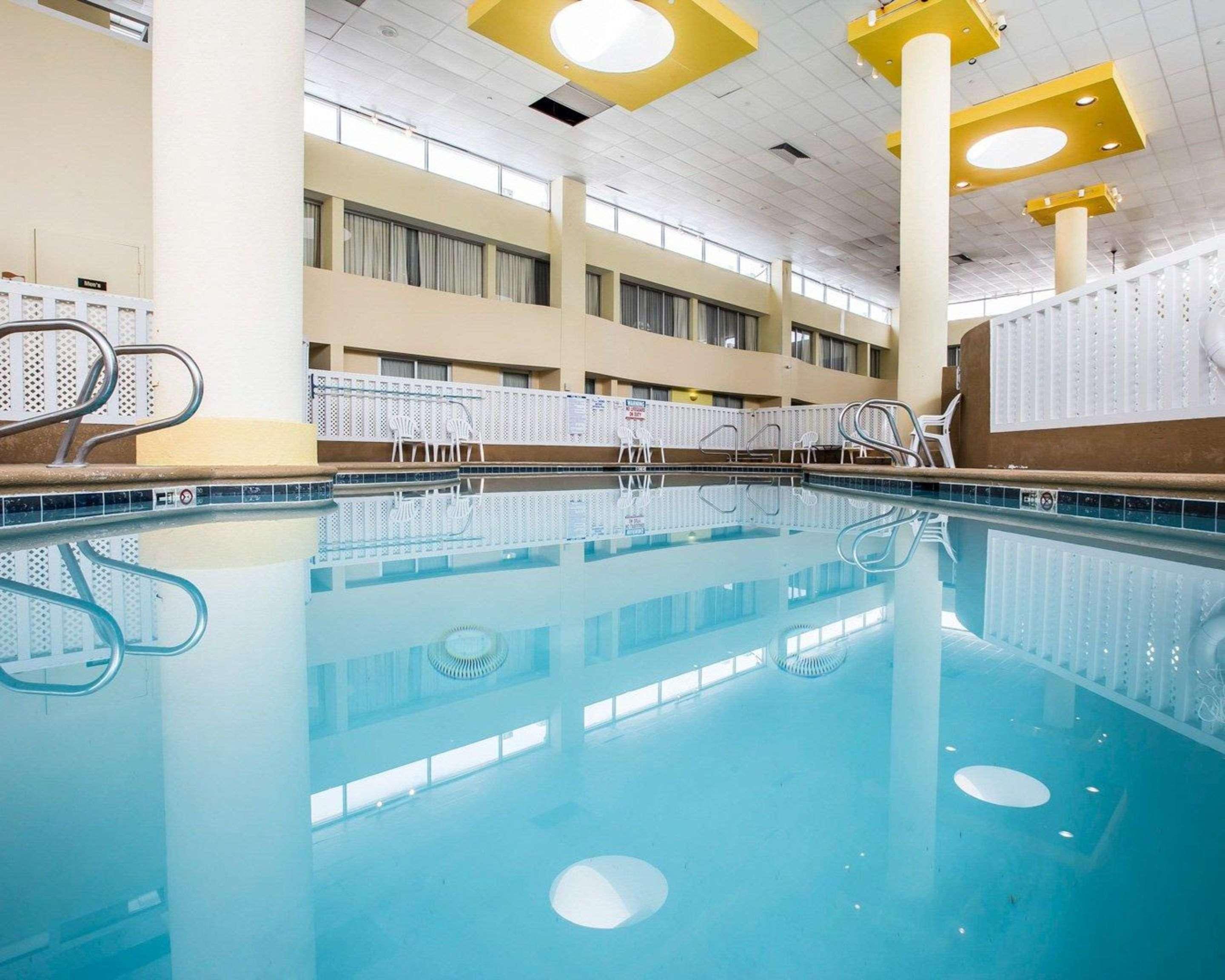 Quality Inn & Suites - Greensboro-High Point Ngoại thất bức ảnh