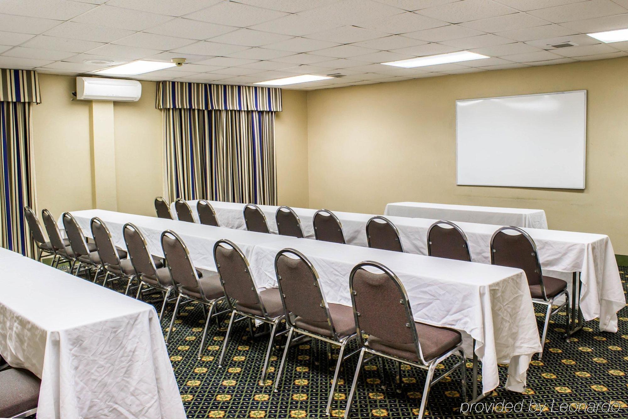 Quality Inn & Suites - Greensboro-High Point Ngoại thất bức ảnh