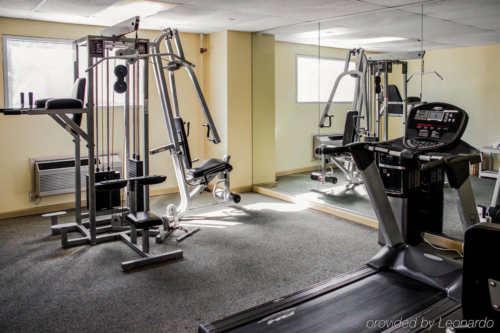 Quality Inn & Suites - Greensboro-High Point Ngoại thất bức ảnh